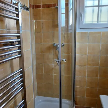 Belle 8 Avec Piscine * Callian (Var)